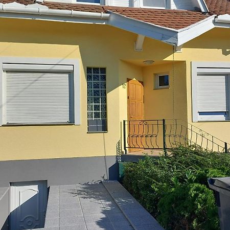 Gaestehaus Neumann Buk Luaran gambar